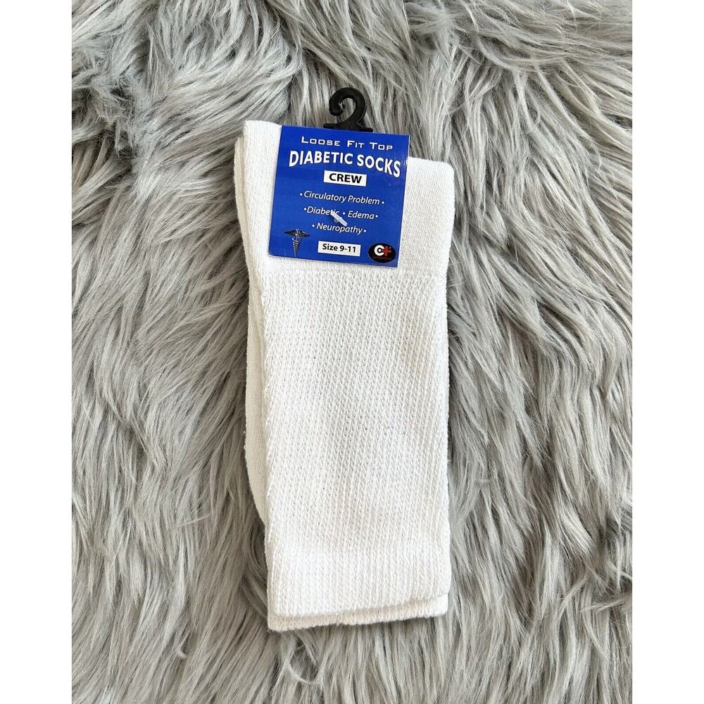 Diabetic Men's Loose Fit Top‎ Crew Socks Shoe Size 9-11 White Pair NWT